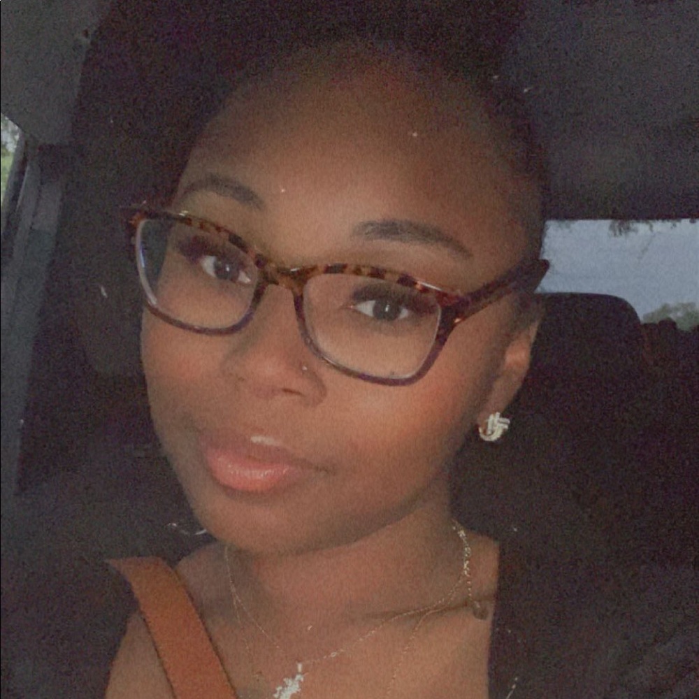 Meet your Posher, Chaunte’